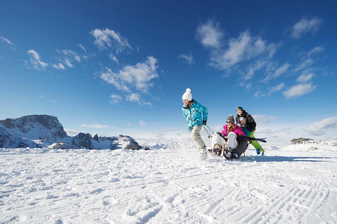 Nature Fun Apartments - Nassfeld - Pressegger See ヘルマゴル エクステリア 写真