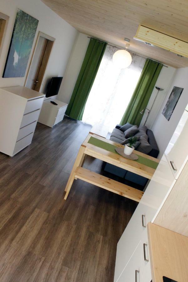 Nature Fun Apartments - Nassfeld - Pressegger See ヘルマゴル エクステリア 写真